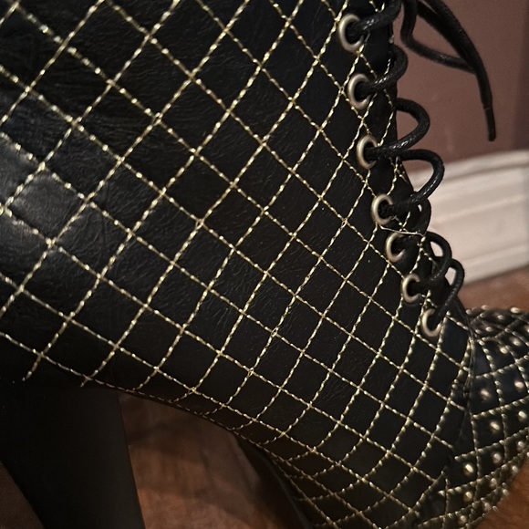 Charlotte Russe heels - Picture 4 of 8